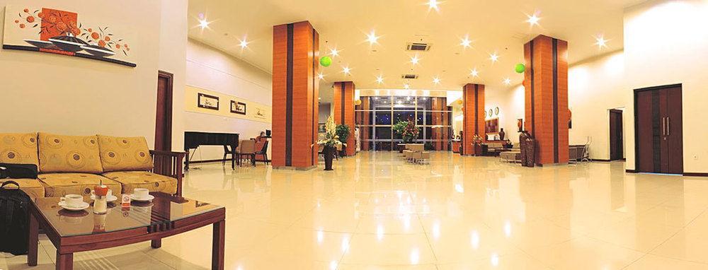 Lampion Hotel Solo Exterior foto